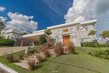 Casa à venda com 534m², 4 quartos e 4 vagas