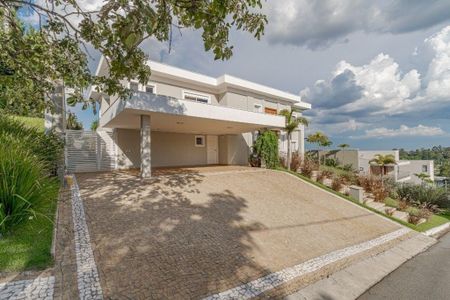 Casa à venda com 534m², 4 quartos e 4 vagas