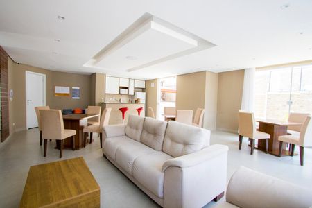 Apartamento à venda com 62m², 2 quartos e 2 vagas Apartamento à venda com 62m², 2 quartos e 2 vagasÁrea comum - Salão de festas