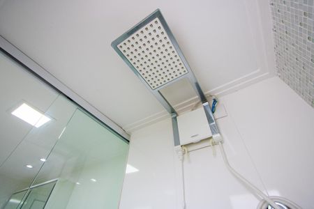 Apartamento à venda com 62m², 2 quartos e 2 vagas Apartamento à venda com 62m², 2 quartos e 2 vagasBanheiro social