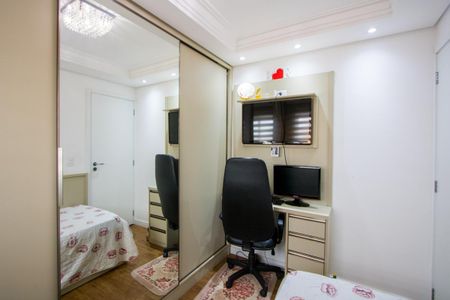 Apartamento à venda com 62m², 2 quartos e 2 vagas Apartamento à venda com 62m², 2 quartos e 2 vagasQuarto 2