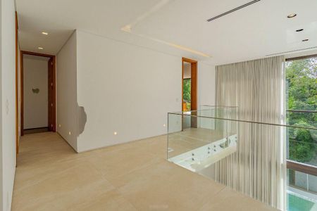 Casa à venda com 5 quartos, 429m² em Jardim Europa, Valinhos