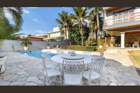 Casa à venda com 510m², 4 quartos e 4 vagas