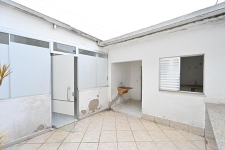 Casa para alugar com 215m², 4 quartos e 3 vagas Casa para alugar com 215m², 4 quartos e 3 vagasÁrea de Serviço