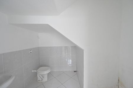 Casa para alugar com 215m², 4 quartos e 3 vagas Casa para alugar com 215m², 4 quartos e 3 vagasBanheiro da Suíte