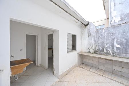 Casa para alugar com 215m², 4 quartos e 3 vagas Casa para alugar com 215m², 4 quartos e 3 vagasLavanderia
