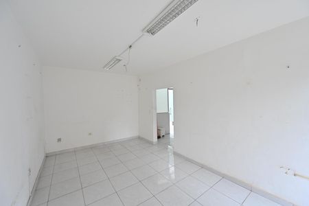Casa para alugar com 215m², 4 quartos e 3 vagas Casa para alugar com 215m², 4 quartos e 3 vagasGaragem