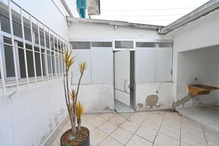 Casa para alugar com 215m², 4 quartos e 3 vagas Casa para alugar com 215m², 4 quartos e 3 vagasÁrea de Serviço