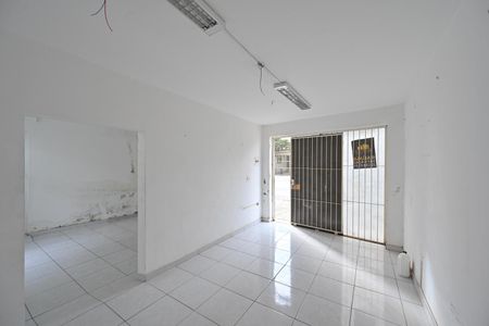 Casa para alugar com 215m², 4 quartos e 3 vagas Casa para alugar com 215m², 4 quartos e 3 vagasGaragem