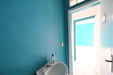 Casa para alugar com 215m², 4 quartos e 3 vagas Casa para alugar com 215m², 4 quartos e 3 vagasLavabo