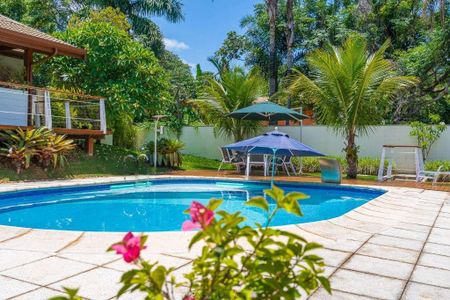Casa à venda com 391m², 4 quartos e 4 vagas