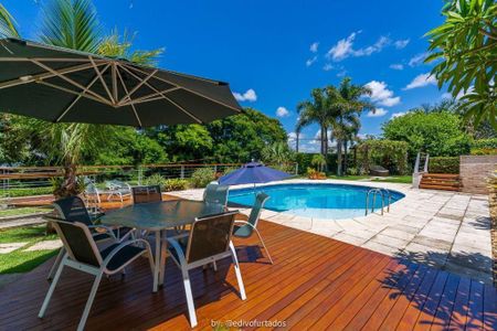 Casa à venda com 391m², 4 quartos e 4 vagas