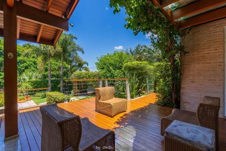Casa à venda com 391m², 4 quartos e 4 vagas