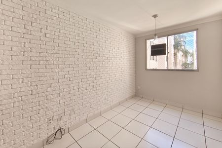 Apartamento à venda com 50m², 2 quartos e 1 vaga Apartamento à venda com 50m², 2 quartos e 1 vagaSala