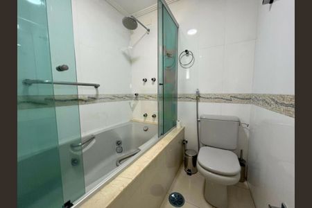 Apartamento à venda com 176m², 3 quartos e 3 vagas