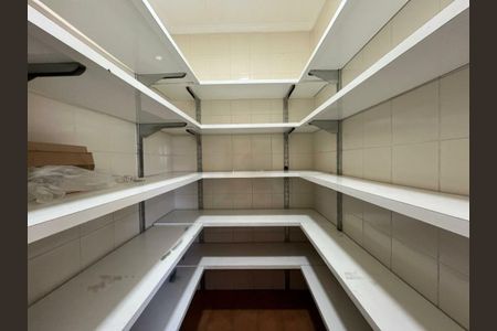 Apartamento à venda com 176m², 3 quartos e 3 vagas