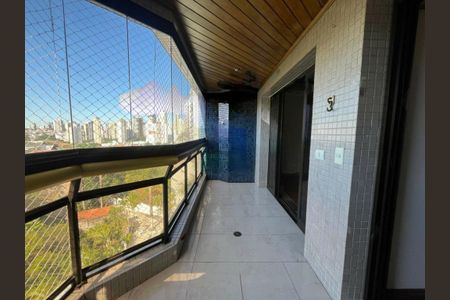 Apartamento à venda com 176m², 3 quartos e 3 vagas