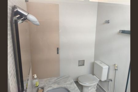 Apartamento à venda com 141m², 3 quartos e 1 vaga Apartamento à venda com 141m², 3 quartos e 1 vagaBanheiro