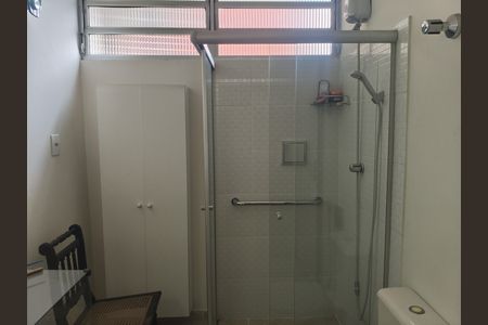 Apartamento à venda com 141m², 3 quartos e 1 vaga Apartamento à venda com 141m², 3 quartos e 1 vagaBanheiro