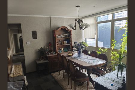 Apartamento à venda com 141m², 3 quartos e 1 vaga Apartamento à venda com 141m², 3 quartos e 1 vagaSala de Jantar