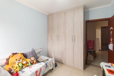 Casa à venda com 225m², 3 quartos e 5 vagas Casa à venda com 225m², 3 quartos e 5 vagasQuarto 1
