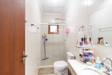 Casa à venda com 225m², 3 quartos e 5 vagas Casa à venda com 225m², 3 quartos e 5 vagasBanheiro da Suíte 2
