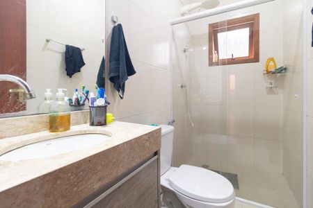 Casa à venda com 225m², 3 quartos e 5 vagas Casa à venda com 225m², 3 quartos e 5 vagasBanheiro