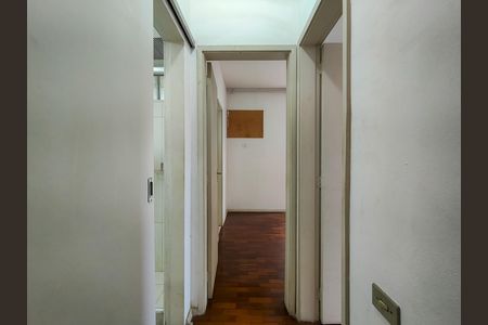Corredor de apartamento à venda com 2 quartos, 76m² em Vila Isabel, Rio de Janeiro