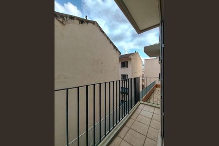 Apartamento à venda com 76m², 2 quartos e 1 vaga Apartamento à venda com 76m², 2 quartos e 1 vagaVaranda da Sala