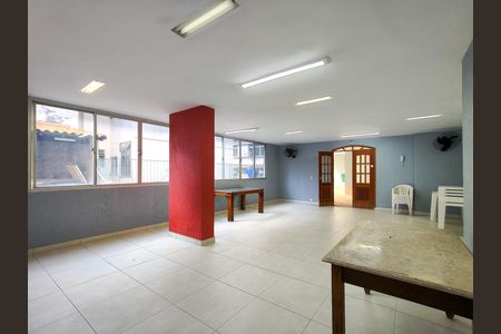 Apartamento à venda com 76m², 2 quartos e 1 vaga
