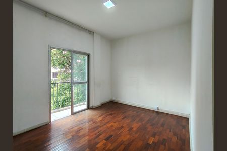 Apartamento à venda com 76m², 2 quartos e 1 vaga Apartamento à venda com 76m², 2 quartos e 1 vagaSuíte