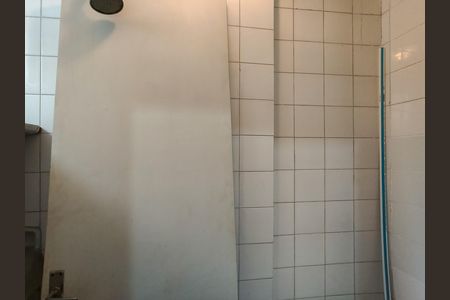 Apartamento à venda com 76m², 2 quartos e 1 vaga Apartamento à venda com 76m², 2 quartos e 1 vagaBanheiro de serviço