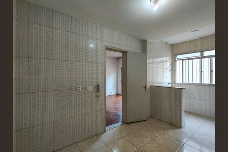 Apartamento à venda com 76m², 2 quartos e 1 vaga Apartamento à venda com 76m², 2 quartos e 1 vagaCozinha