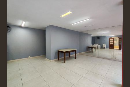 Apartamento à venda com 76m², 2 quartos e 1 vaga