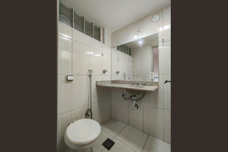 Apartamento à venda com 76m², 2 quartos e 1 vaga Apartamento à venda com 76m², 2 quartos e 1 vagaBanheiro da Suíte