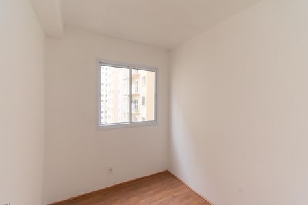 Quarto 1 de apartamento para alugar com 2 quartos, 40m² em Vila Ivone, São Paulo