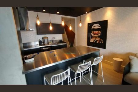 Apartamento à venda com 65m², 1 quarto e 1 vaga