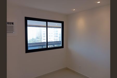 Quarto de apartamento para alugar com 2 quartos, 133m² em Barra da Tijuca, Rio de Janeiro