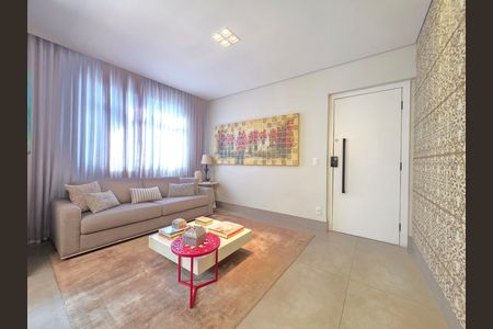 Apartamento à venda com 270m², 4 quartos e 4 vagas Apartamento à venda com 270m², 4 quartos e 4 vagasSala