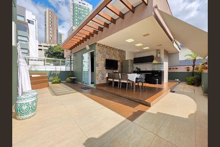 Apartamento à venda com 270m², 4 quartos e 4 vagas Apartamento à venda com 270m², 4 quartos e 4 vagasCobertura