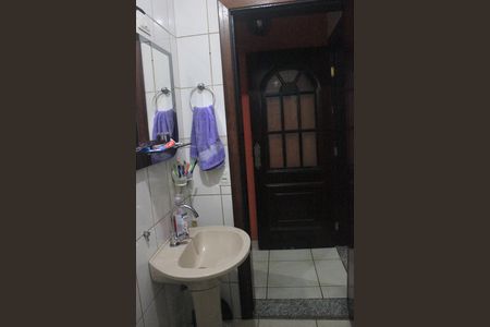 Casa à venda com 188m², 3 quartos e 2 vagasLavabo