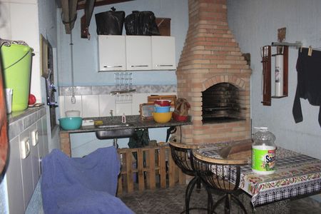 Casa à venda com 188m², 3 quartos e 2 vagasEspaço Gourmet