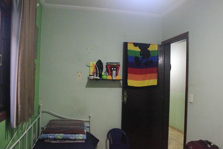 Casa à venda com 188m², 3 quartos e 2 vagasQuarto 2