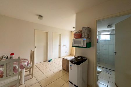 Apartamento à venda com 47m², 2 quartos e sem vaga Apartamento à venda com 47m², 2 quartos e sem vagaSala de Jantar
