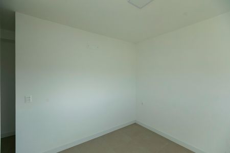 Apartamento à venda com 105m², 3 quartos e 2 vagas Apartamento à venda com 105m², 3 quartos e 2 vagasQUARTO 3 SUITE + CLOSET