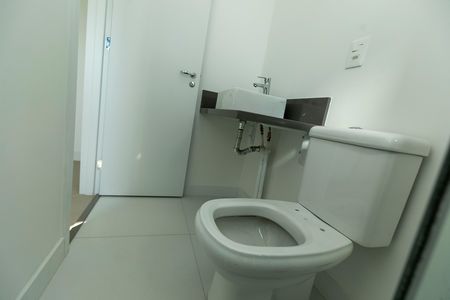Apartamento à venda com 105m², 3 quartos e 2 vagas Apartamento à venda com 105m², 3 quartos e 2 vagasBANHEIRO QUARTO 1 SUITE