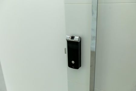 Apartamento à venda com 105m², 3 quartos e 2 vagas Apartamento à venda com 105m², 3 quartos e 2 vagasFECHADURAS ELETRONICAS