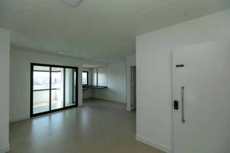 SALA DOIS AMBIENTES de apartamento à venda com 3 quartos, 105m² em Nova Campinas, Campinas