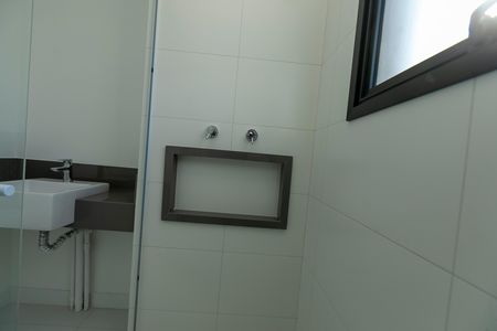 Apartamento à venda com 105m², 3 quartos e 2 vagas Apartamento à venda com 105m², 3 quartos e 2 vagasBANHEIRO QUARTO 3 SUITE