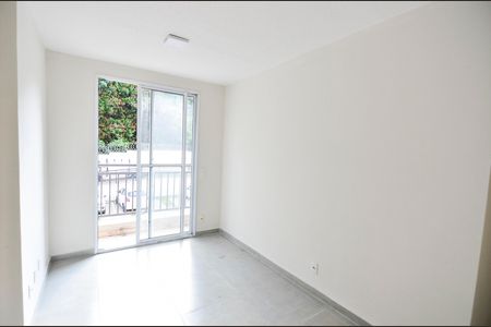 Sala de apartamento à venda com 2 quartos, 47m² em Sampaio, Rio de Janeiro